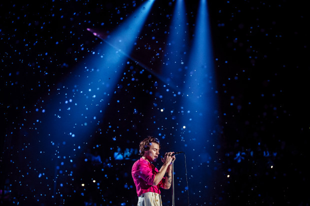 LDN-L-HARRYSTYLES-WBOX-1215-15-1